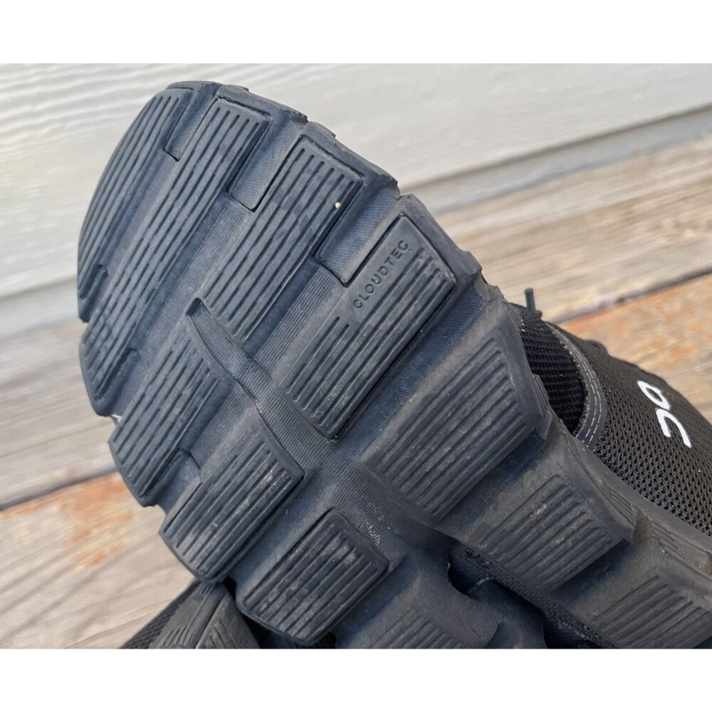 On Running Cloud Waterproof Women's Running Shoes - Black - Picture 8 of 10